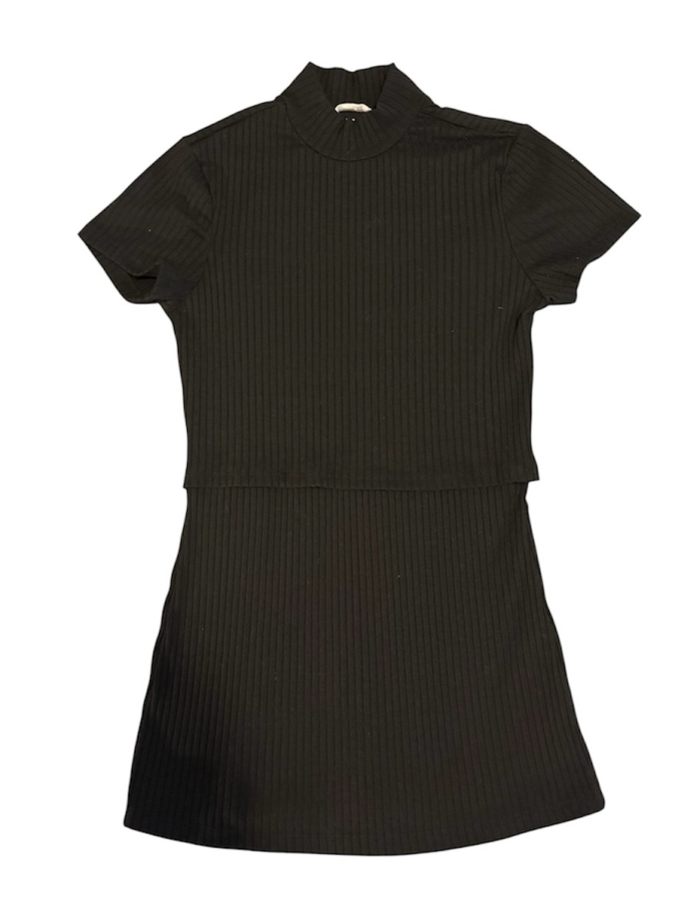 H&M Maternity black ribbed top. Size Small.